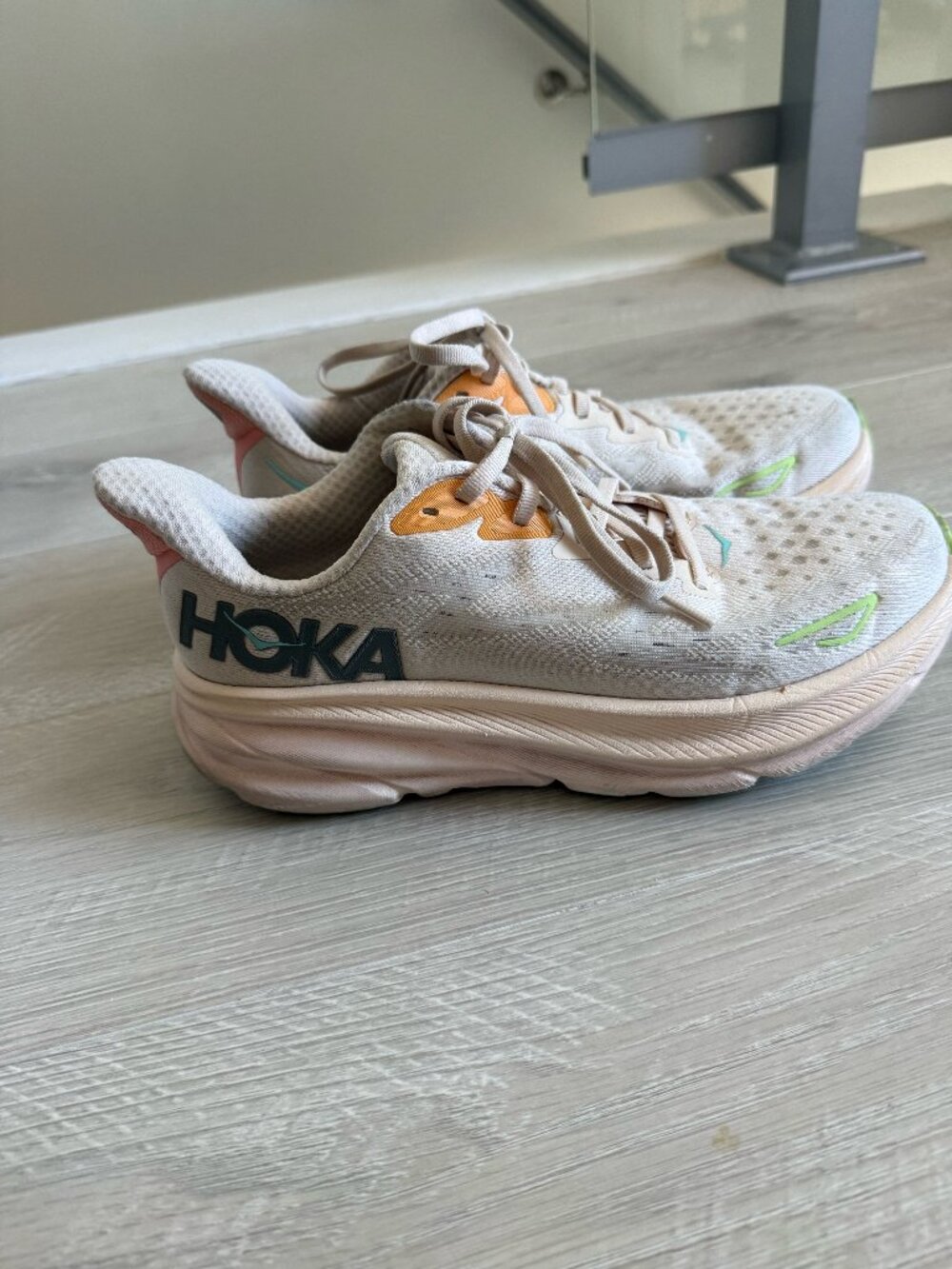 Hoka One One Clifton 9 ‘Vanilla Astral’ Women’s Running Shoes Size US 8